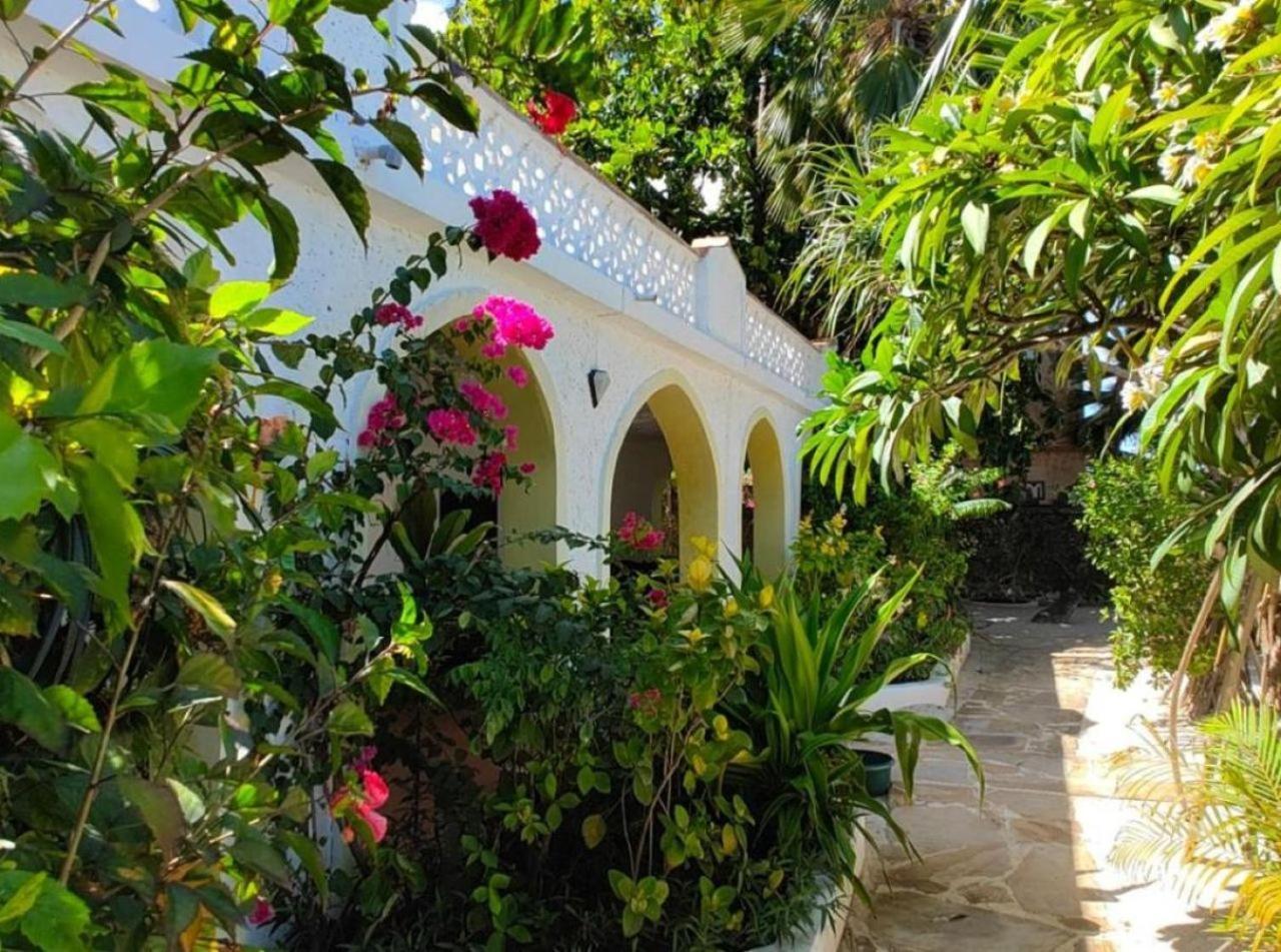 Villa Bahati Zanzibar Jambiani  Exterior photo